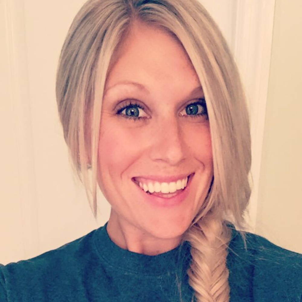 Meet your Posher, Kayla